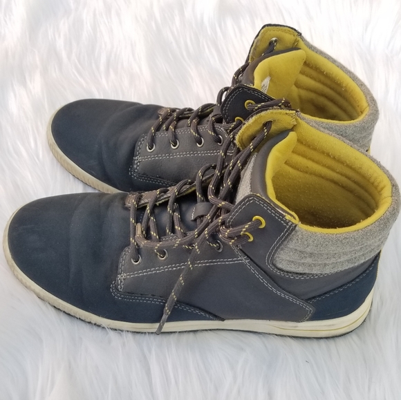 Cat & Jack hightop youth sneakers size 6 - Picture 3 of 8